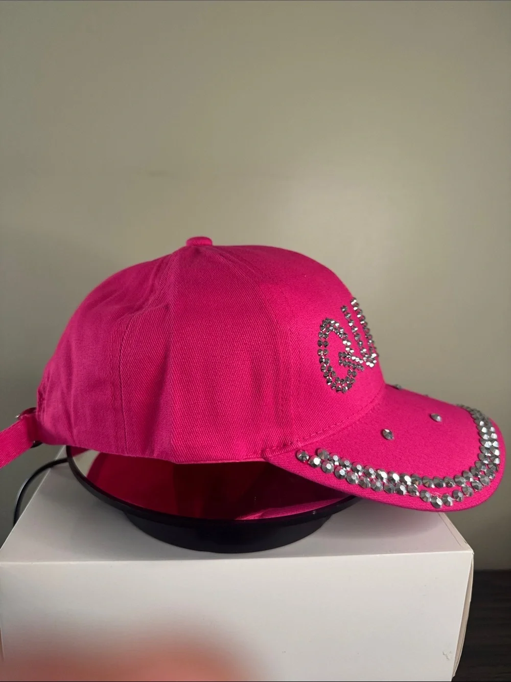 Bedazzled QUEEN Baseball Cap NWT